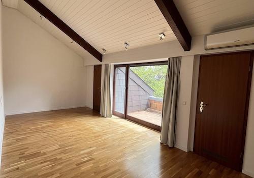 Schlafzimmer DG