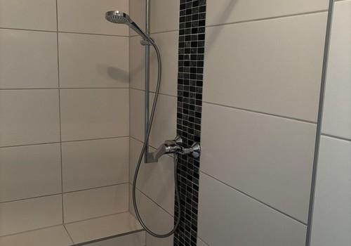 Dusche DG