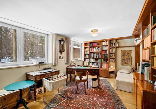 Arbeitszimmer Souterrain