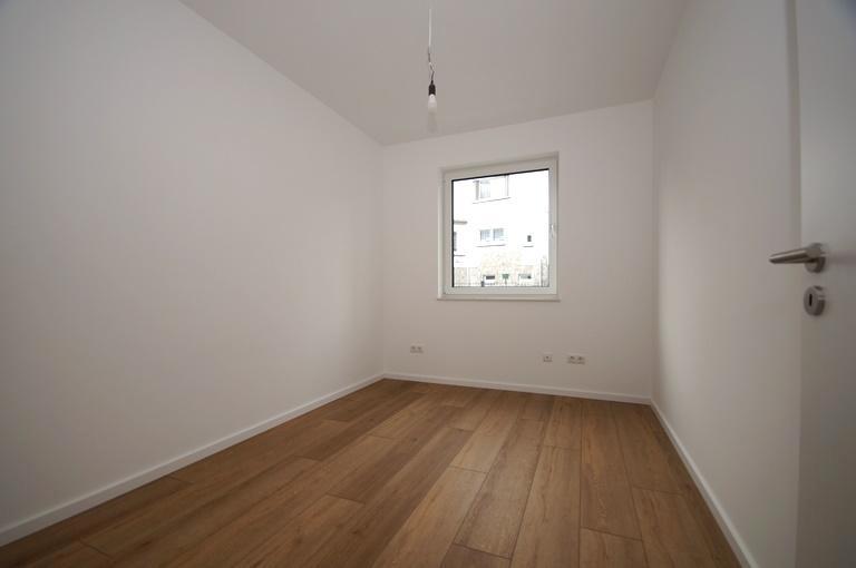 Schlafzimmer 2 unmöbliert