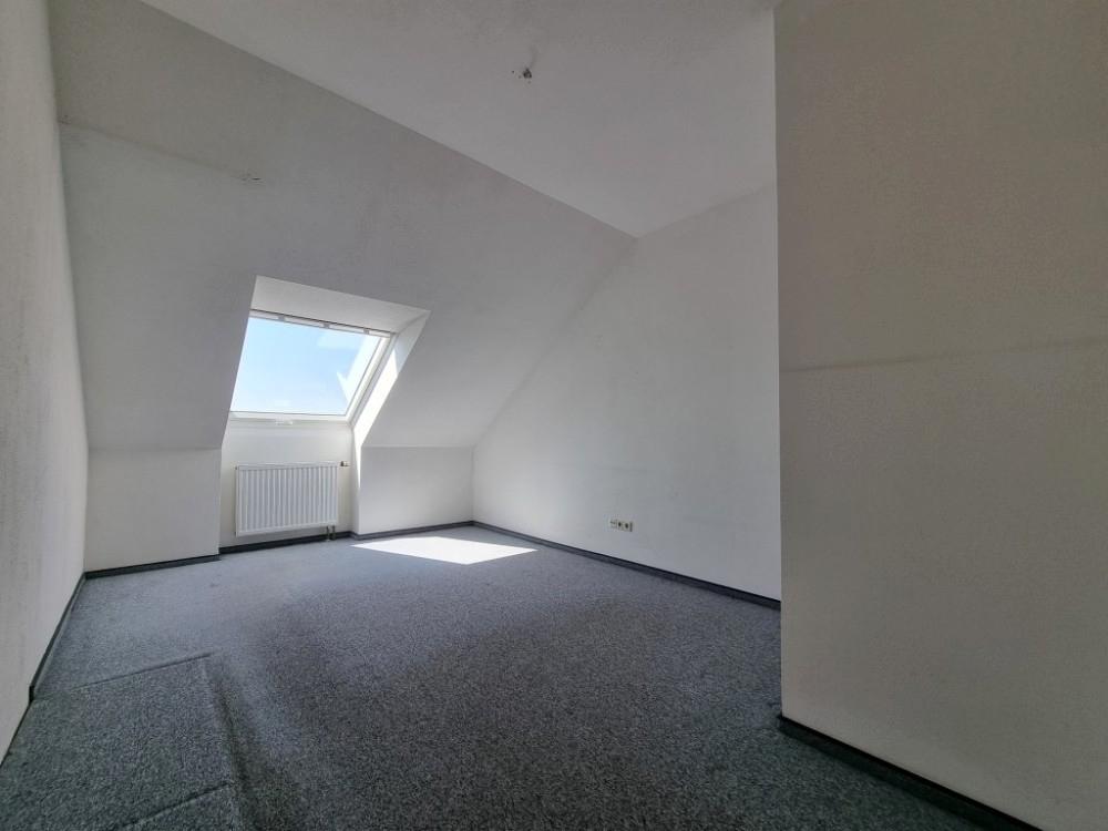 Zimmer 2. Ebene
