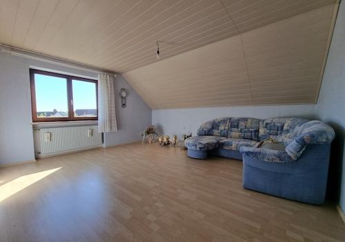 Wohnzimmer DG