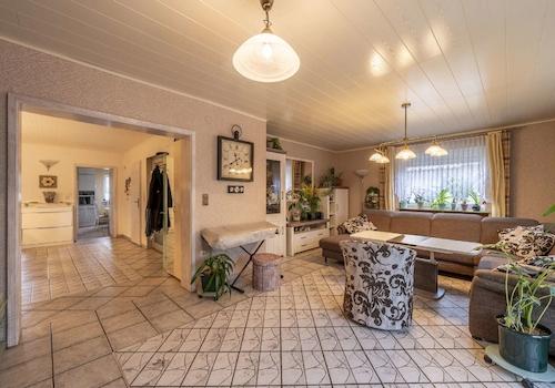 EG Wohnzimmer (2)