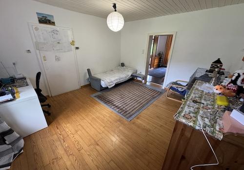 Zimmer 1 EG Re 1