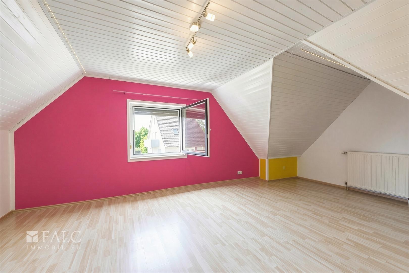 Schlafzimmer 2 DG 