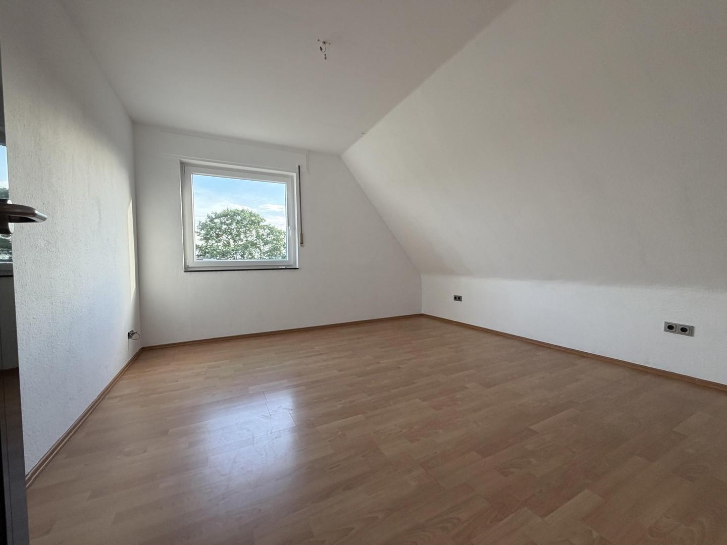 Schlafzimmer 1 Ansicht 1