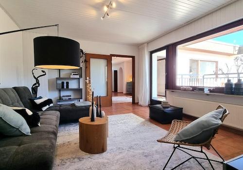 Wohnzimmer OG