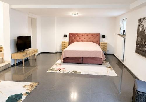 Einzimmerappartment UG