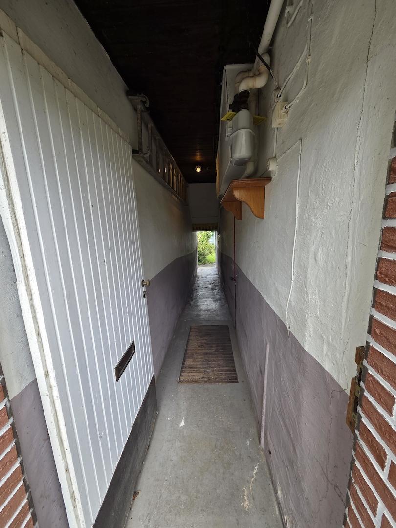 Durchgang_zur_Straße