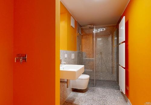 Badezimmer im UG