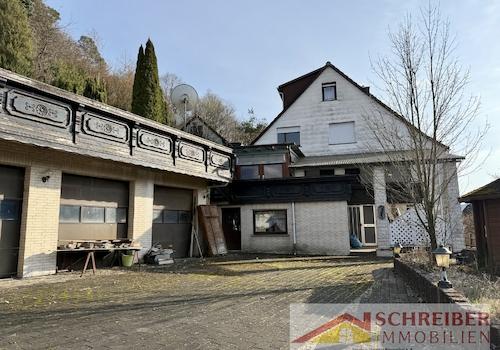 Garagen mit Haus