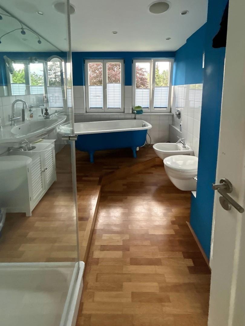 Bad der Penthousewohnung