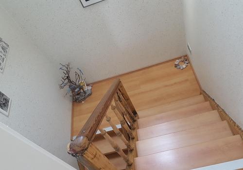 Treppe von oben zum EG