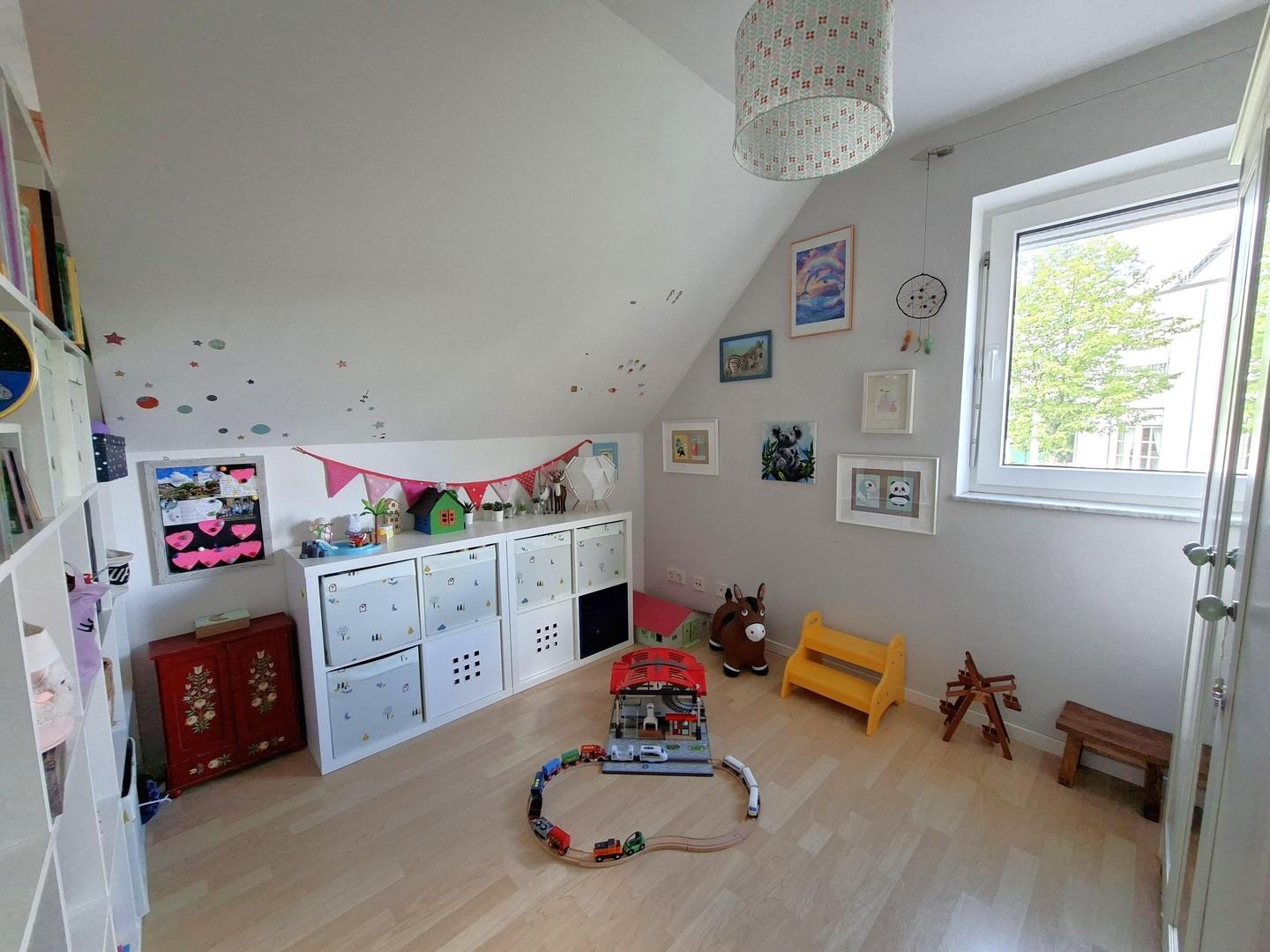 Schlafzimmer 3