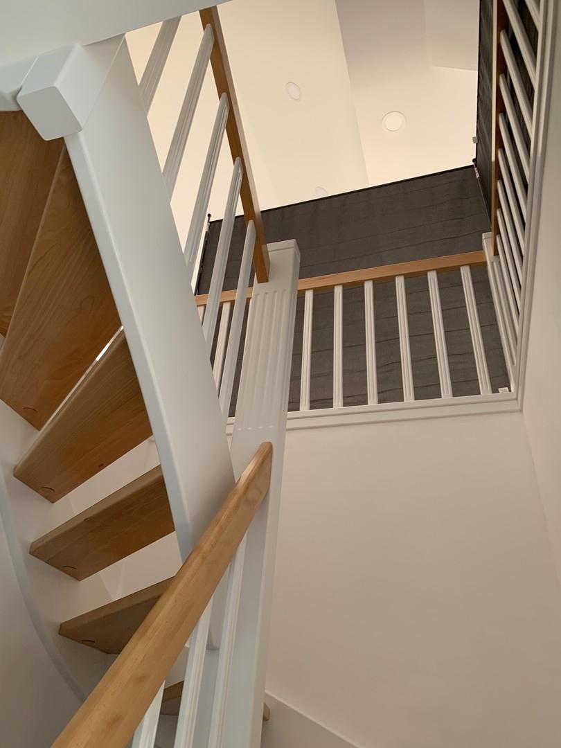 DG Mi Maisonette Treppe