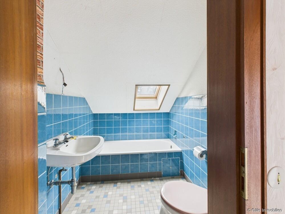 Bad Wohnung DG