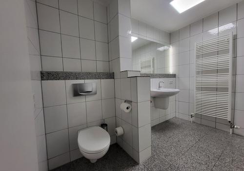 Wannenbad im Obergeschoss