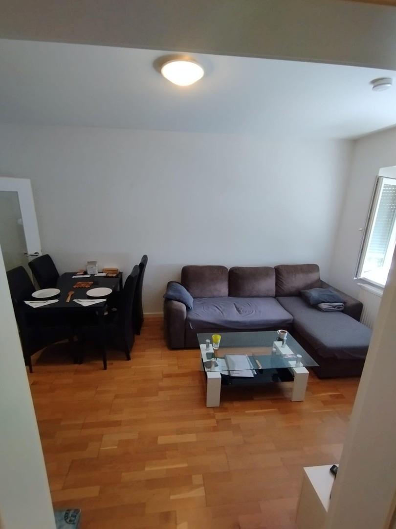 Wohnzimmer Ansicht2