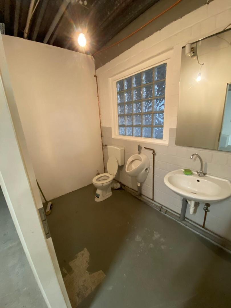 Halle - WC Bereich