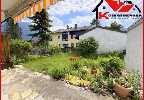 Terrasse mit Garten