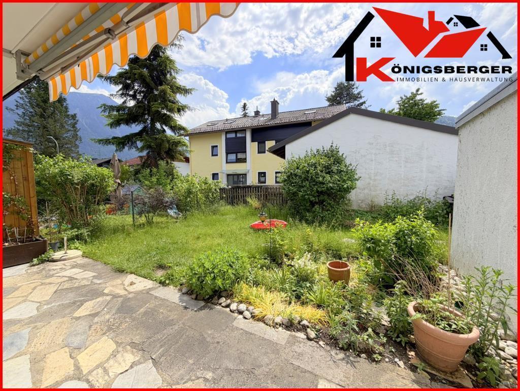 Terrasse mit Garten