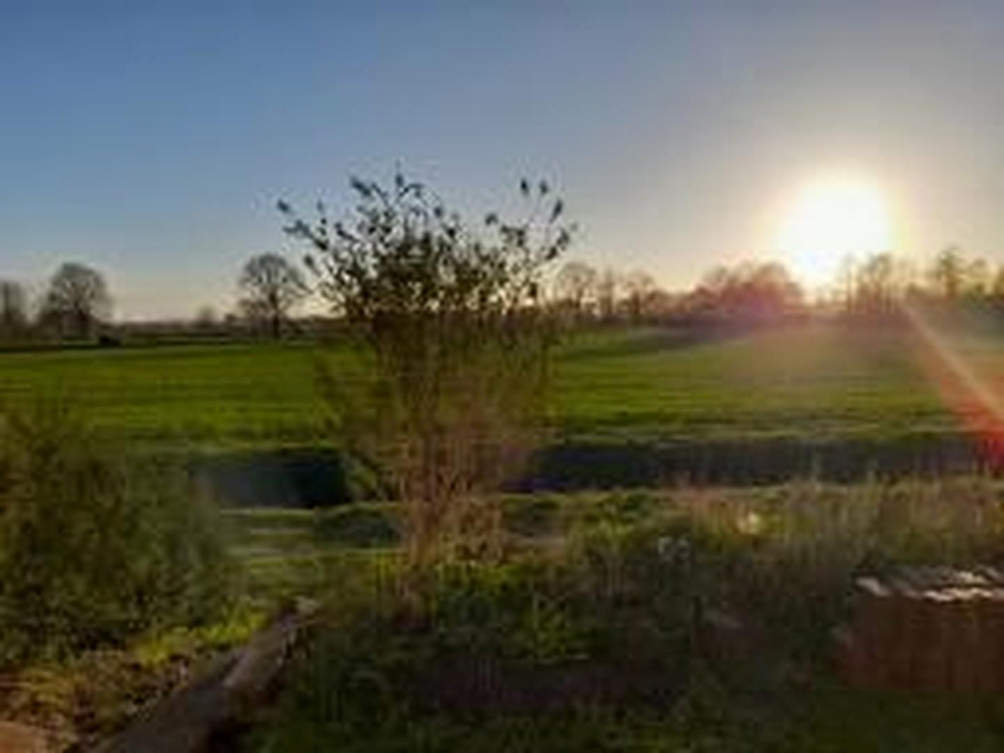 Sonnenuntergang im April