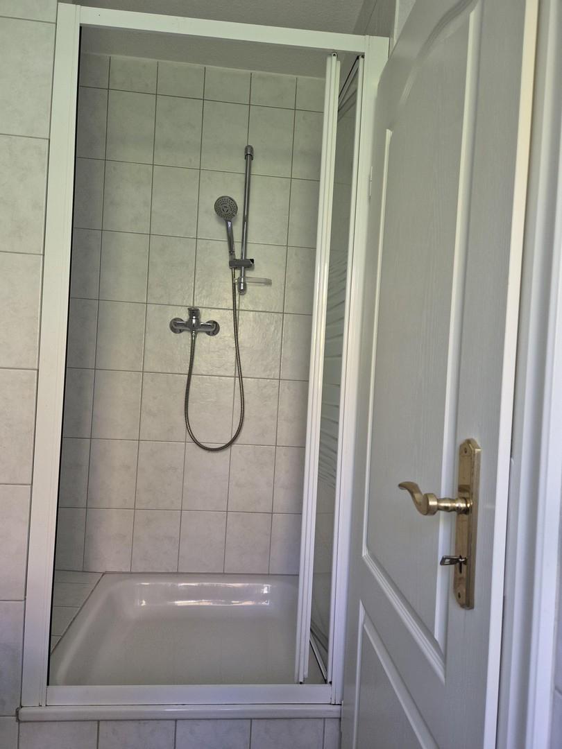 Dusche OG