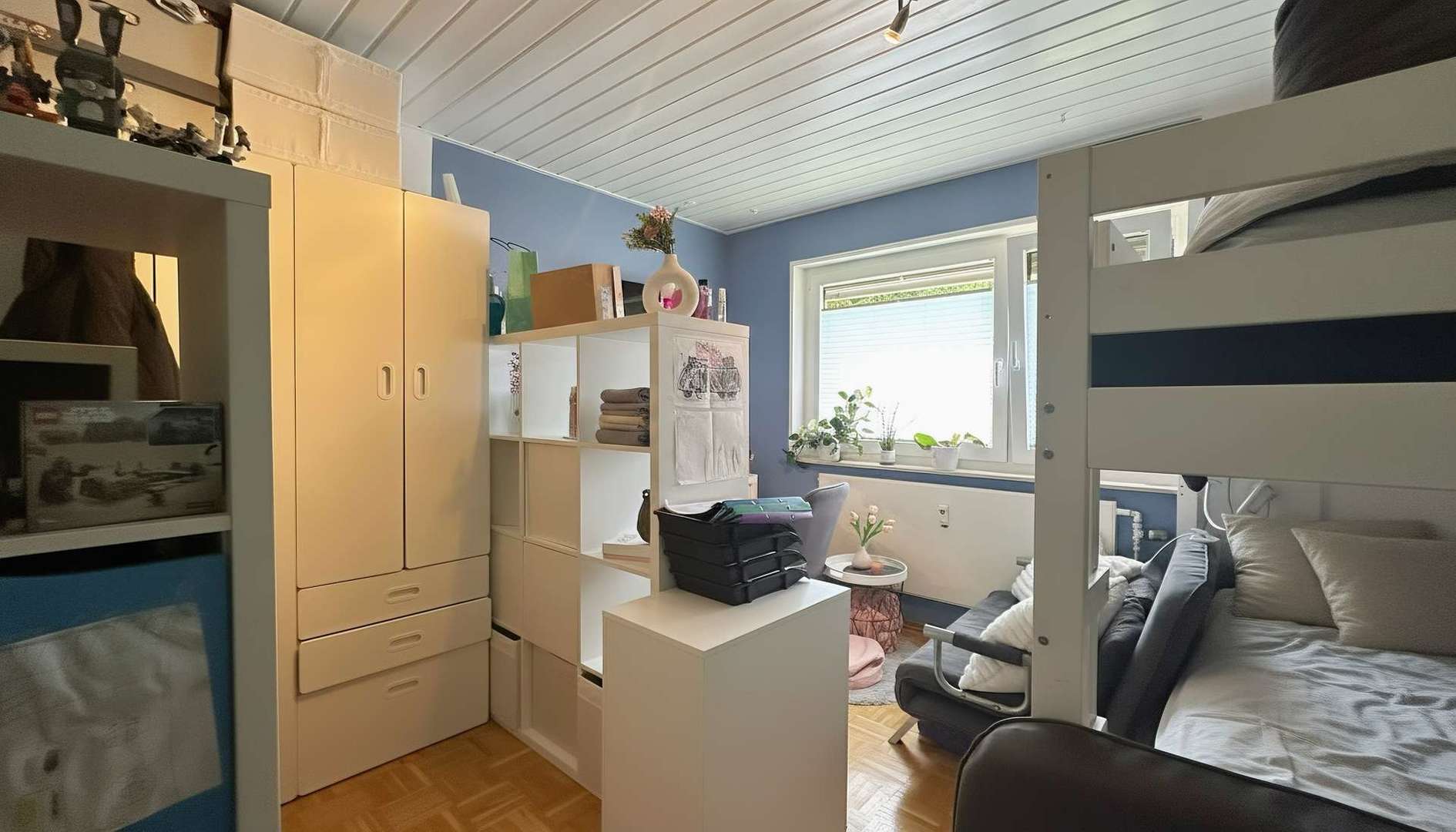 1. Schlafzimmer (1)