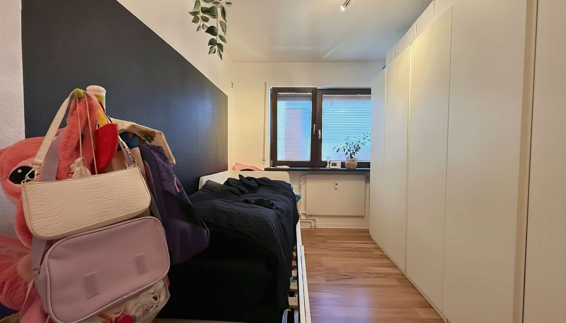 2. Schlafzimmer