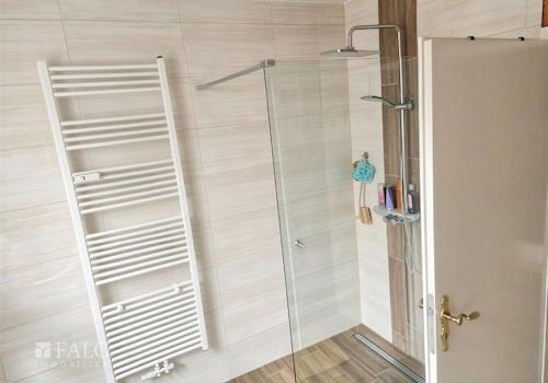 Badezimmer 1