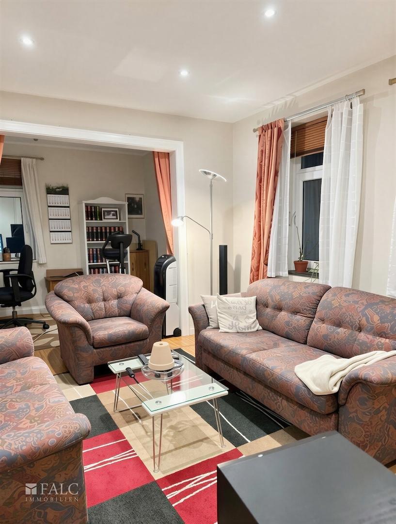 Wohnzimmer und Essbereich 4