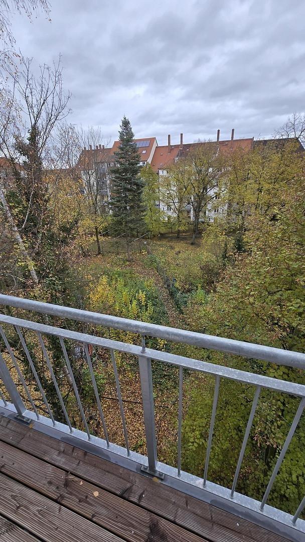 Balkon 2.OG + Garten