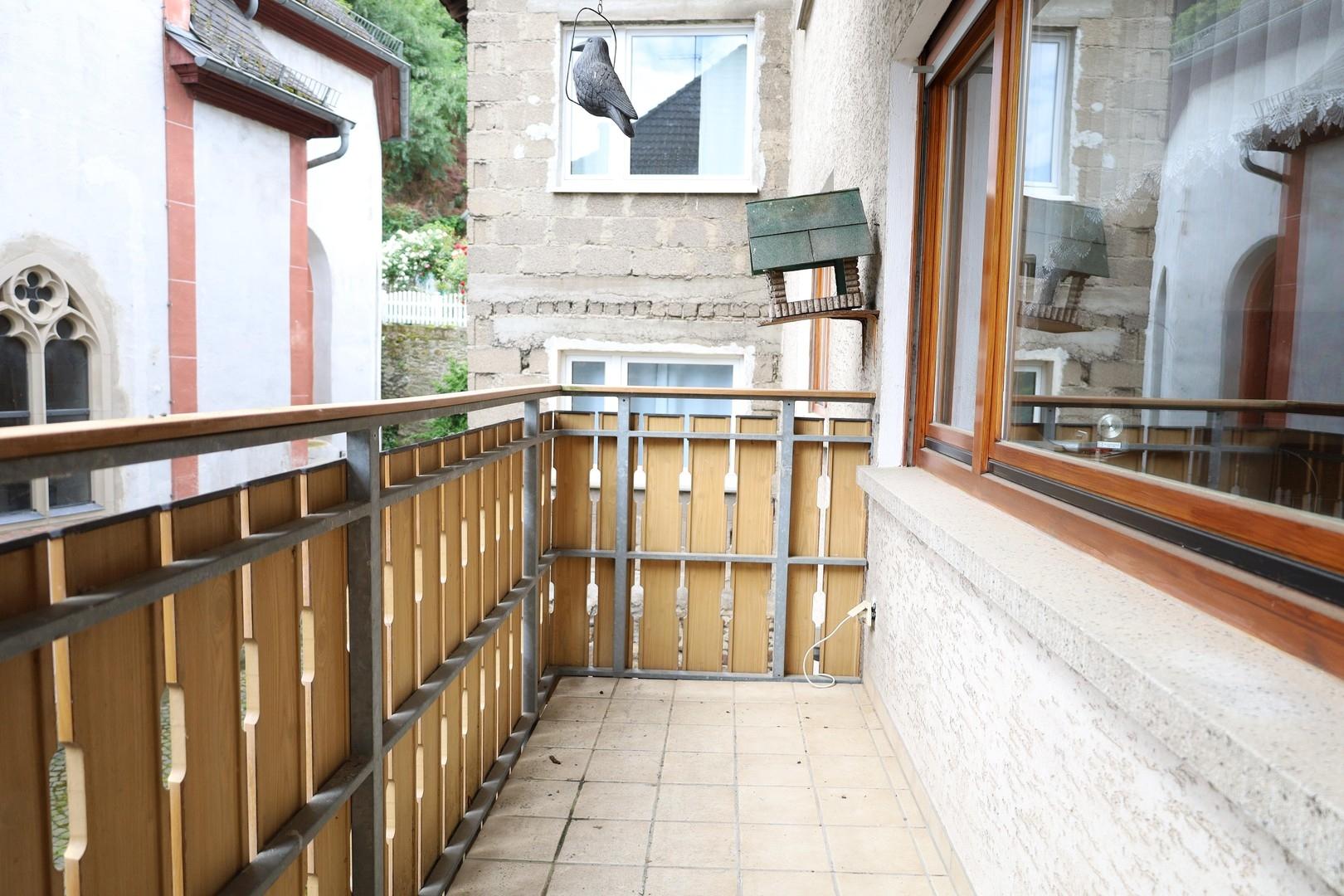 1. OG Balkon Foto 1