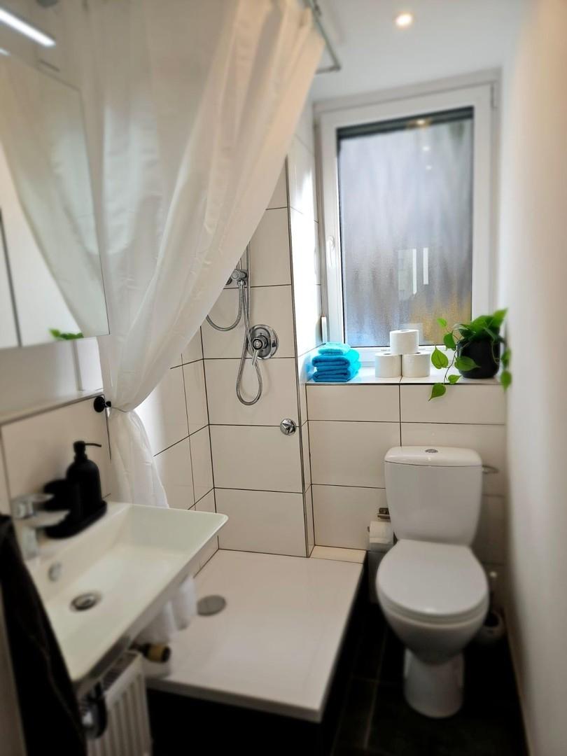 Bad / WC