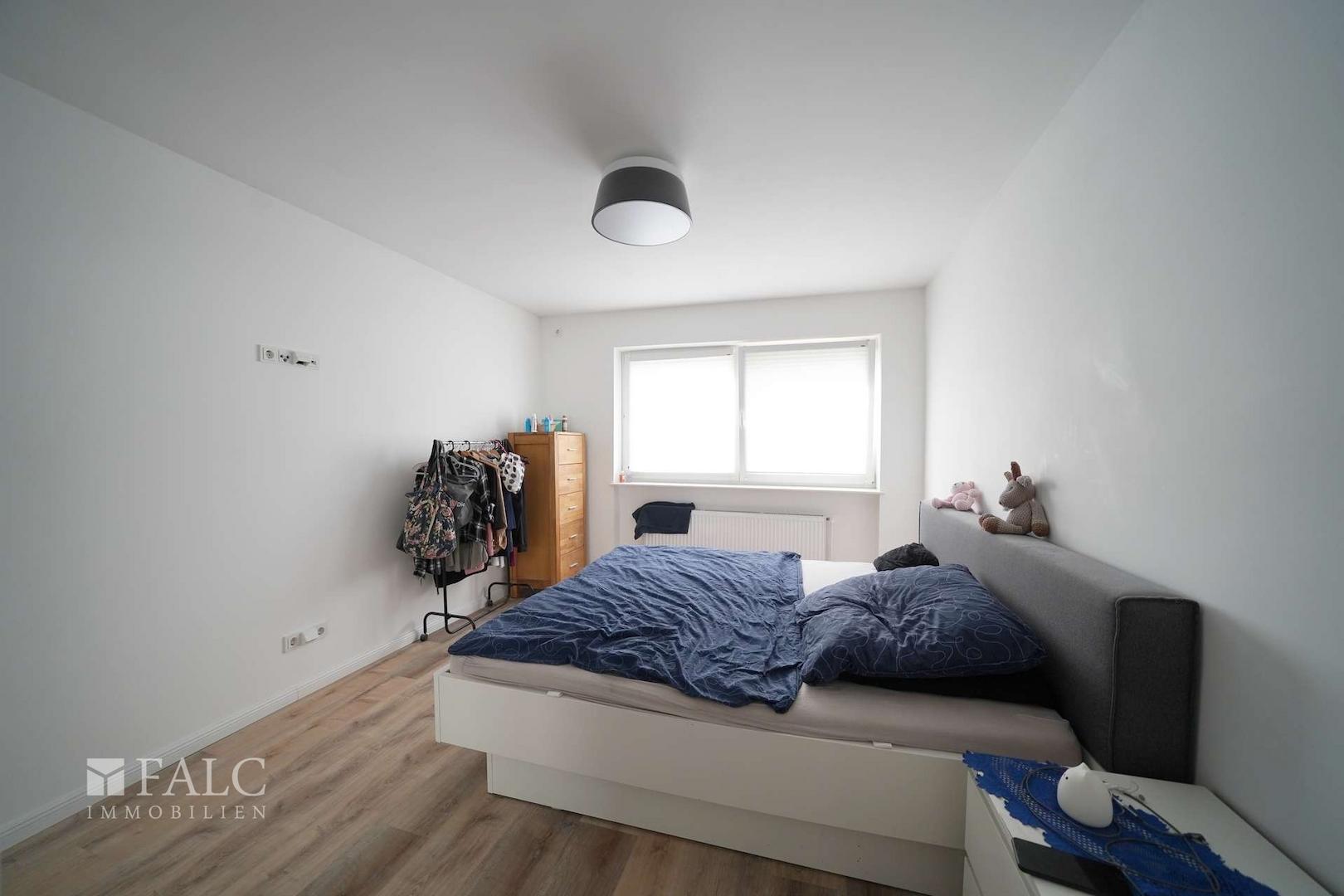 OG Schlafzimmer II