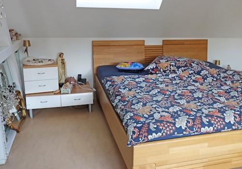Schlafzimmer, Wohnung im OG