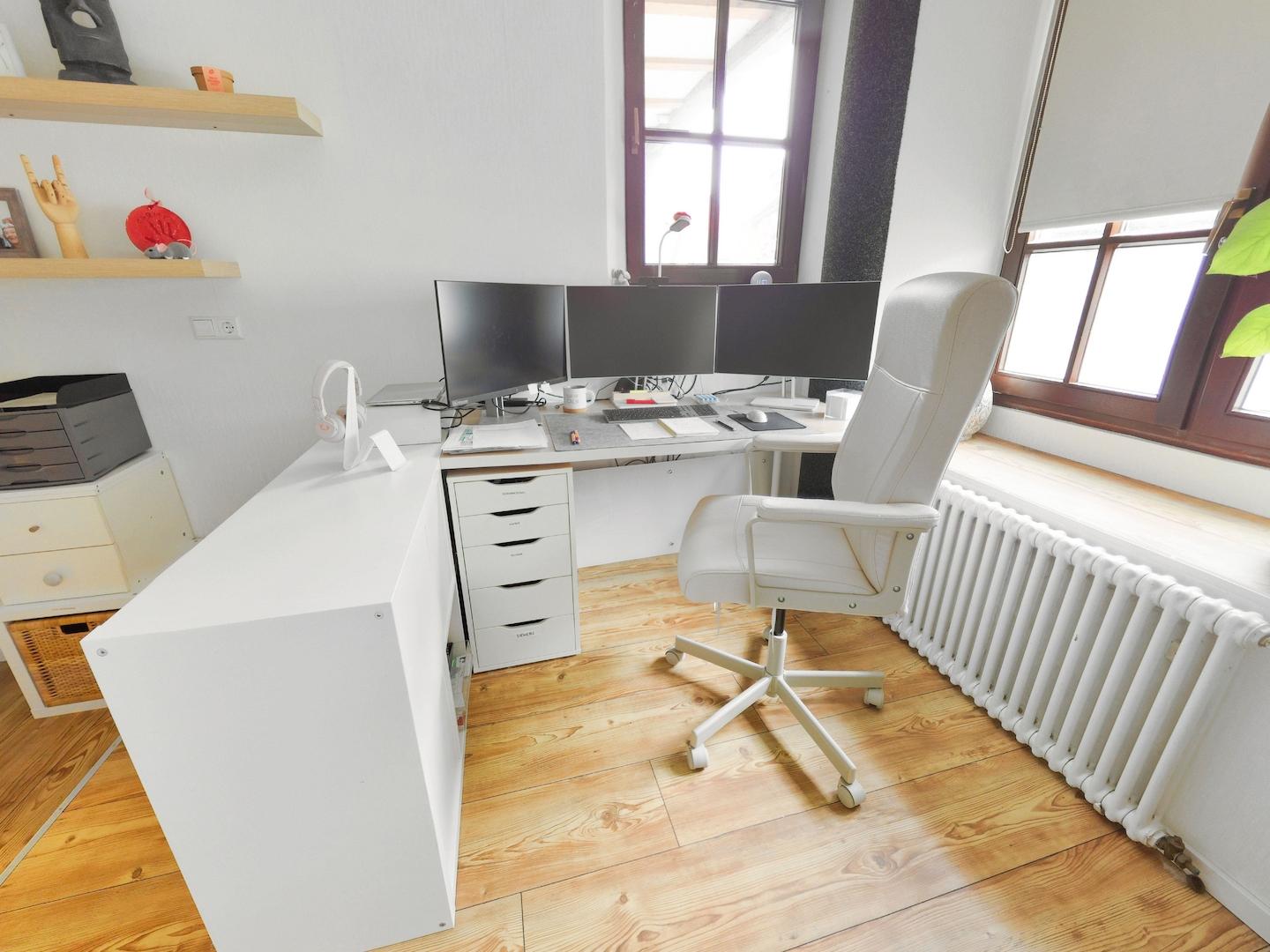Arbeitszimmer EG