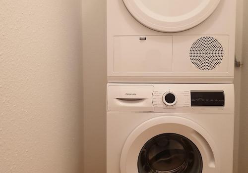 Wach und Trockengerät im Extra