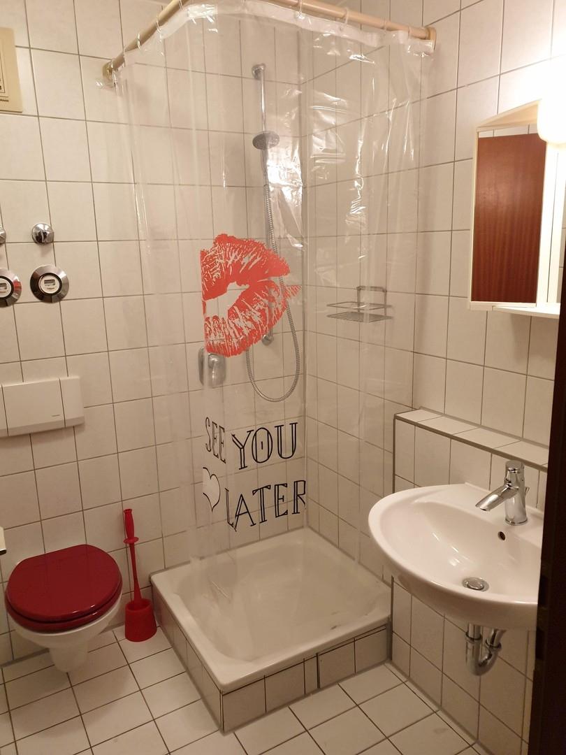 Toilett Bad