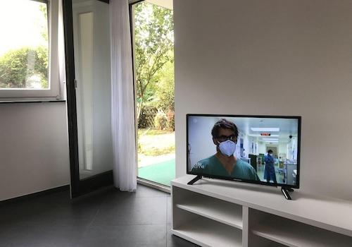 WOHNZIMMER ZUM GARTEN