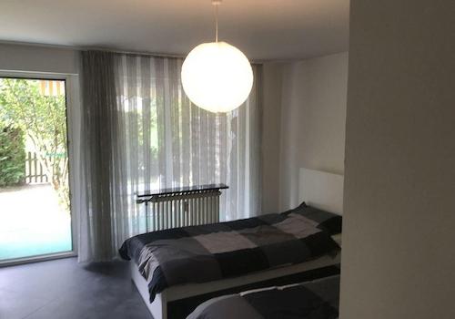 SCHLAFZIMMER ZUM GARTEN