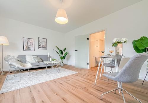 Wohn-/Esszimmer 1