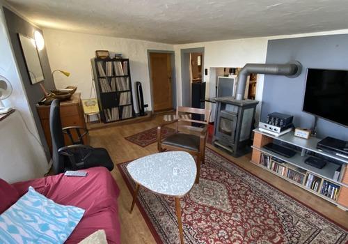 Wohnzimmer mit Kaminofen