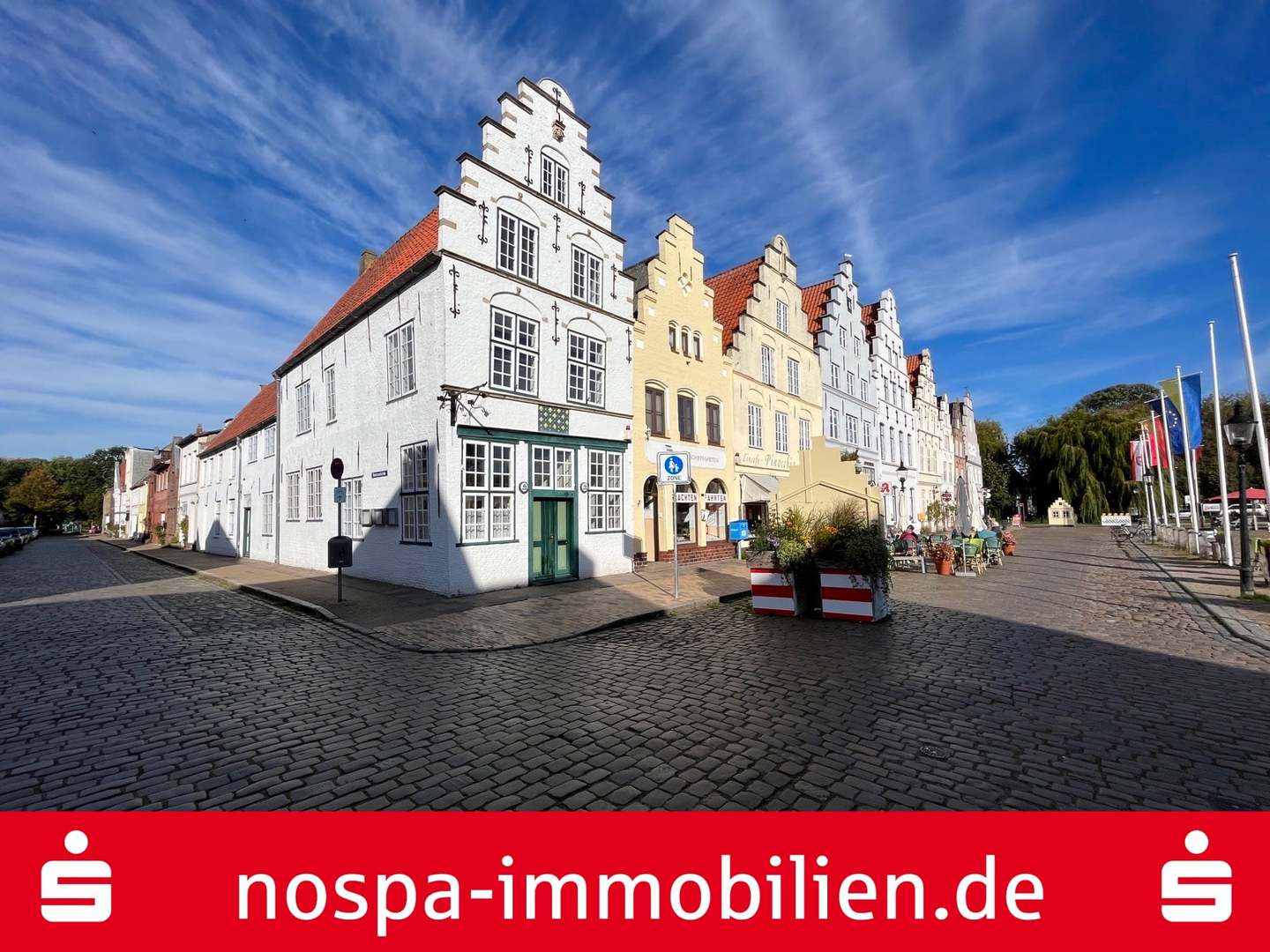 Straßenansicht