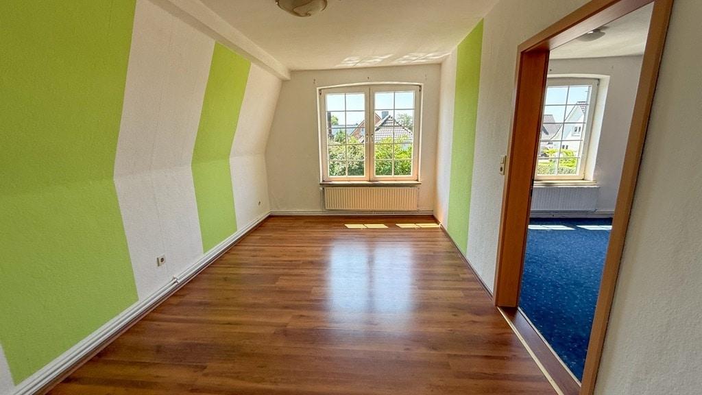 Durchgangszimmer im Dachgeschoss
