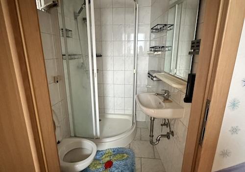 Bad Dachgeschoss