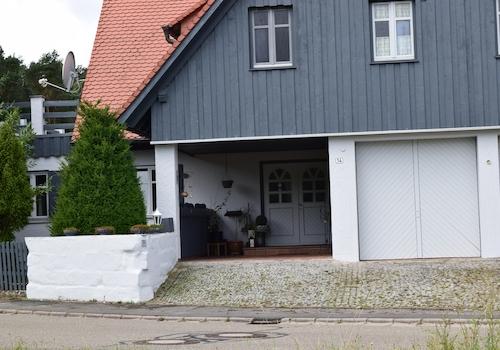 Garagen beim Hauseingang