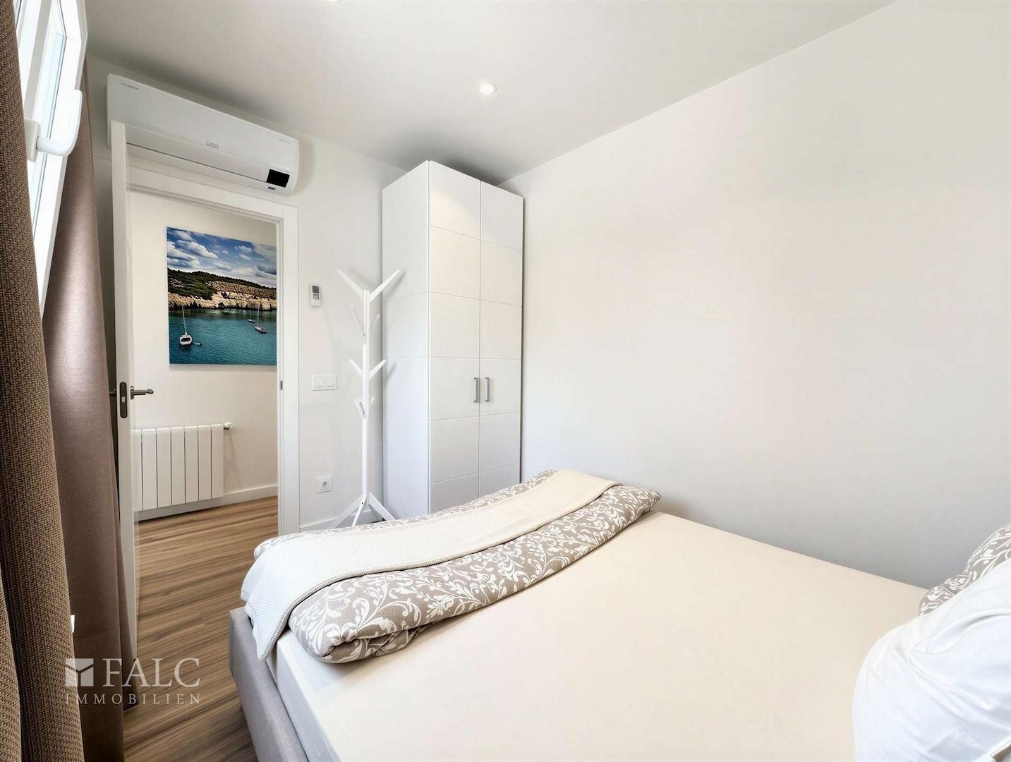 Schlafzimmer II