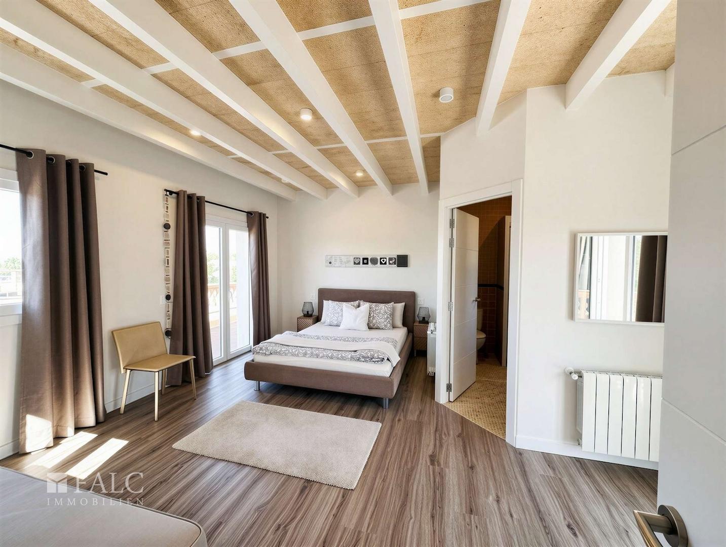 Schlafzimmer III