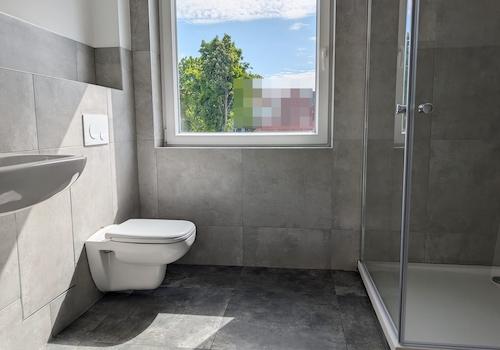 modernes Duschbad